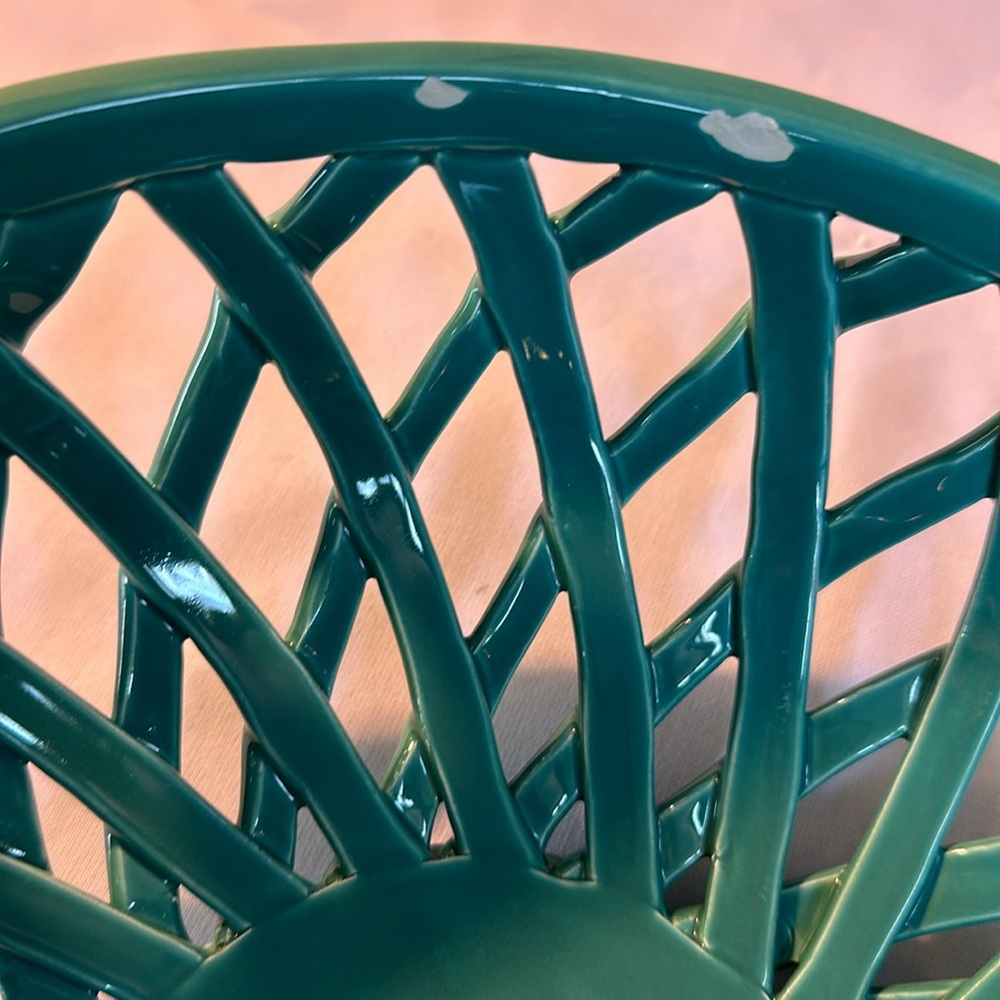 Ceramic basket - Picture 10 of 12